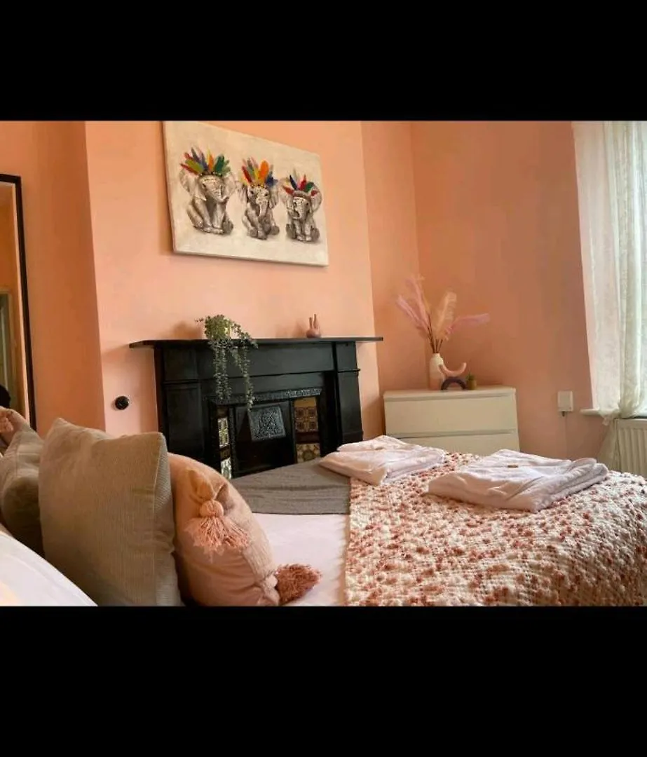 The Regal Penarth Seaside Town Villa Cardiff United Kingdom