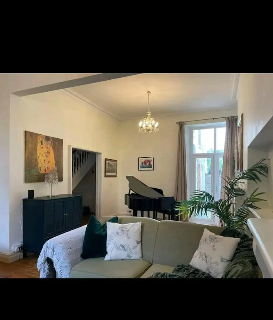 The Regal Penarth Seaside Town Villa Cardiff