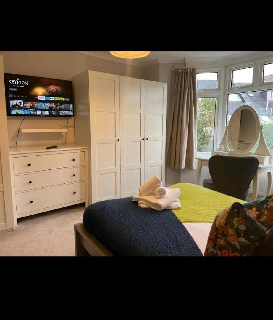 The Regal Penarth Seaside Town Villa Cardiff