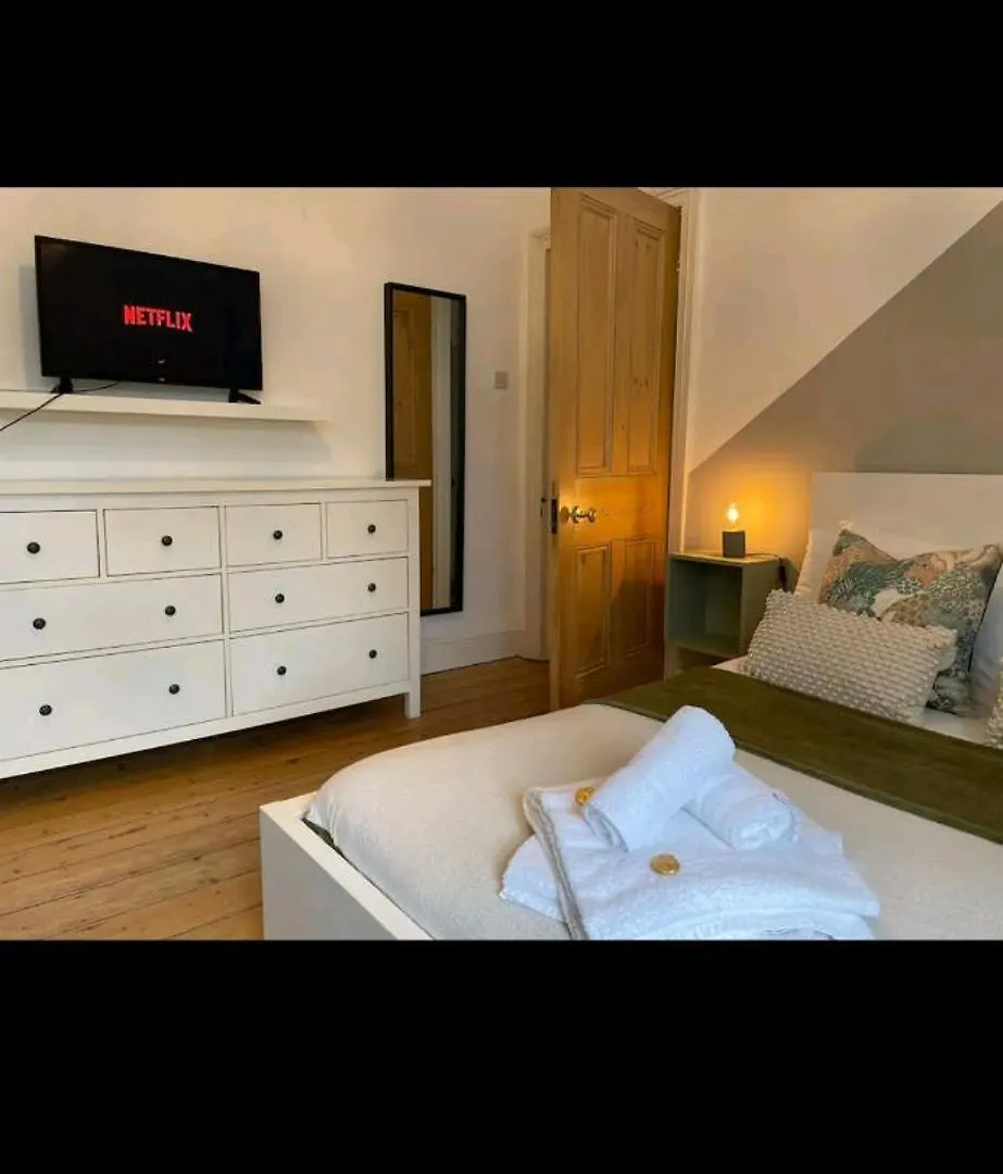The Regal Penarth Seaside Town Villa Cardiff