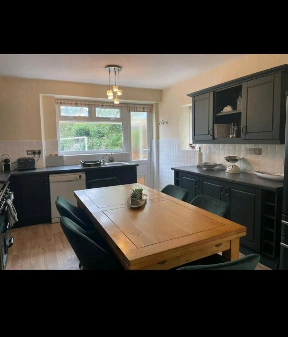 The Regal Penarth Seaside Town Villa Cardiff United Kingdom