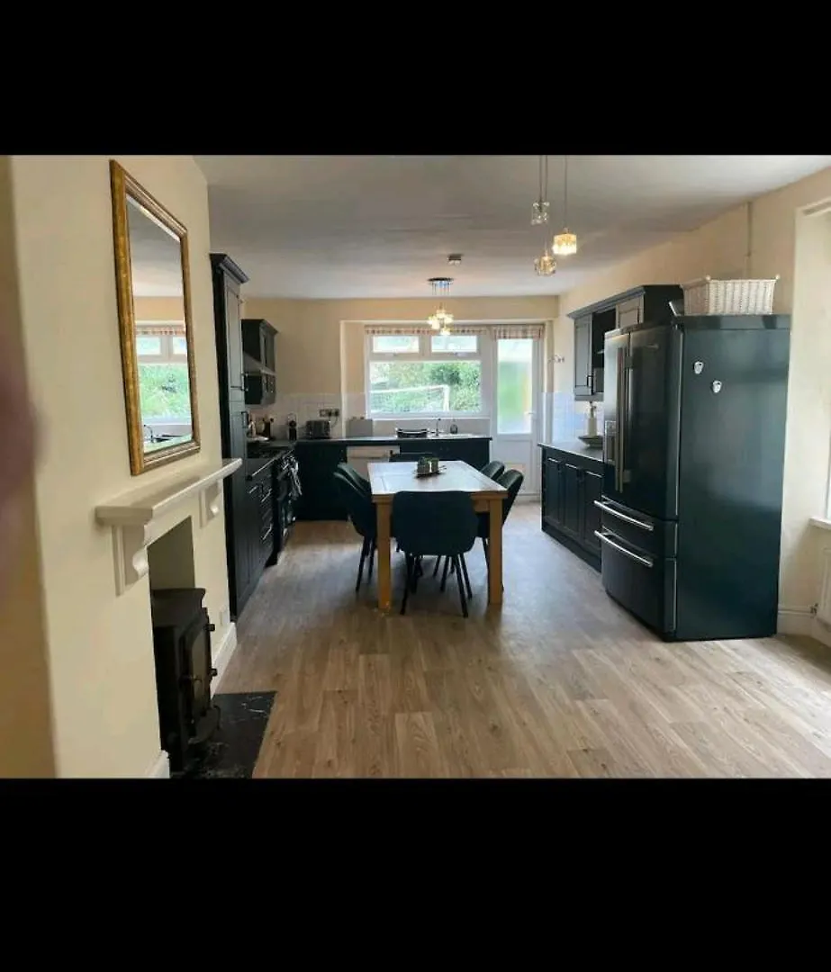 The Regal Penarth Seaside Town Villa Cardiff